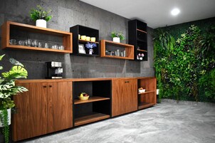 Desayuno continental incluido todos los días 