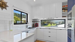 Fridge, microwave, oven, stovetop