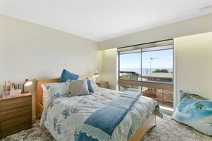 2 bedrooms, bed sheets - 1 at Fifty Nine  Beach Classic  in Lorne (Lorne)