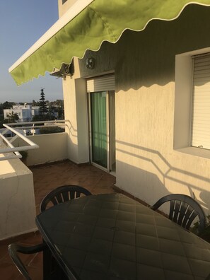 Apartment (Chambre Appartement) | Terrace/patio - Résidence Les Ambassadeurs (Rabat)