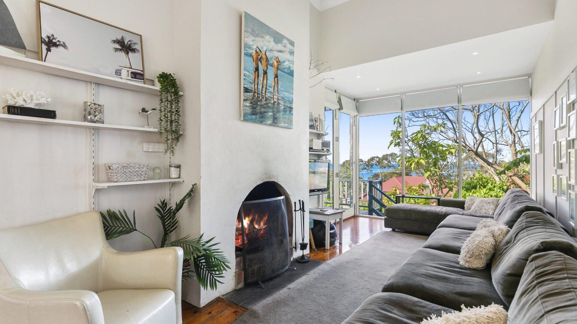 TV, fireplace, DVD player