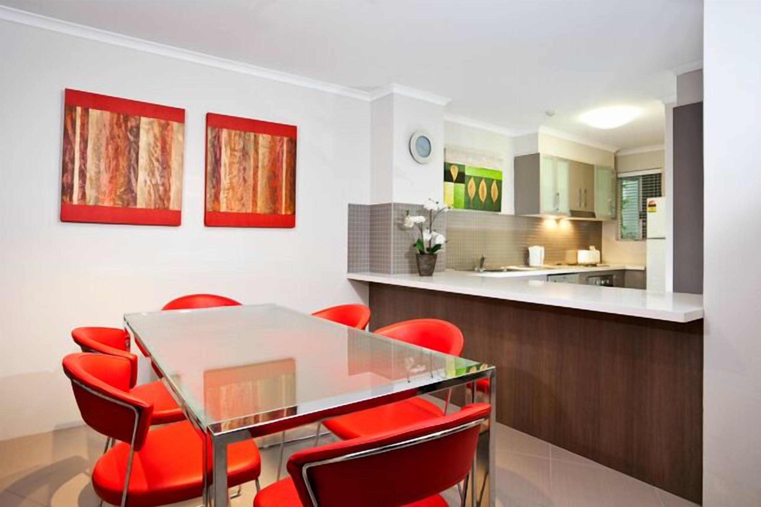 Palm Cove's family paradise — image 5