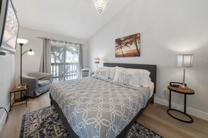 4 makuuhuonetta, silitysrauta/-lauta, Wi-Fi, vuodevaatteet