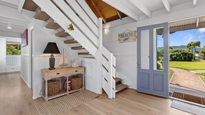 Interior - The Great Escape - The Name Says it All (Marengo)