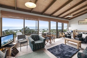 Living area - Seamoon - Apollo Bay (Apollo Bay)