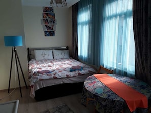 Room, Smoking