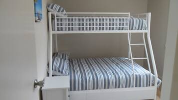 2 habitaciones y ropa de cama