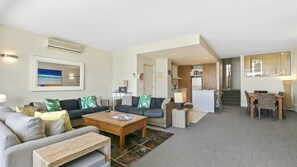 TV, DVD player, music library, stereo