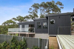 Exterior - Summer By The Bay (Lorne)
