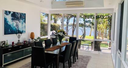 Your waterfront home away from home (EV & Pet Friendly)