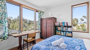 3 Schlafzimmer, Bügeleisen/Bügelbrett, Internetzugang, Bettwäsche