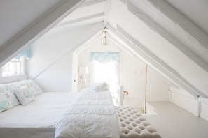 2 soverom, reiseseng for barn, wi-fi og sengetøy