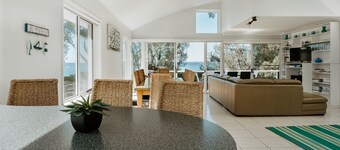 Mana Magic - adgang til stranden lige uden for døren!