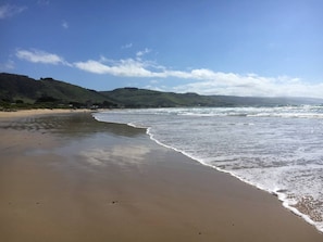On the beach - Villa Aqua (Apollo Bay)