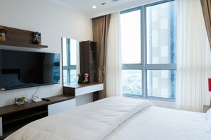 2 Schlafzimmer, Bügeleisen/Bügelbrett, Bettwäsche