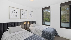 3 chambres, accès à Internet, literie fournie