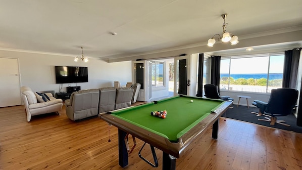 Spielezimmer