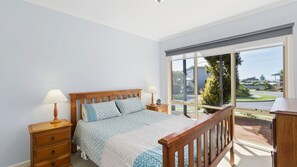 3 bedrooms, internet