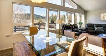Quiet Alma Home w/ Deck - 20 Mi to Breckenridge!