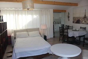 1 chambre, chambres insonorisées, fer et planche à repasser, Wi-Fi