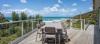 Ocean Magic - Where The Bush Greets The Sea