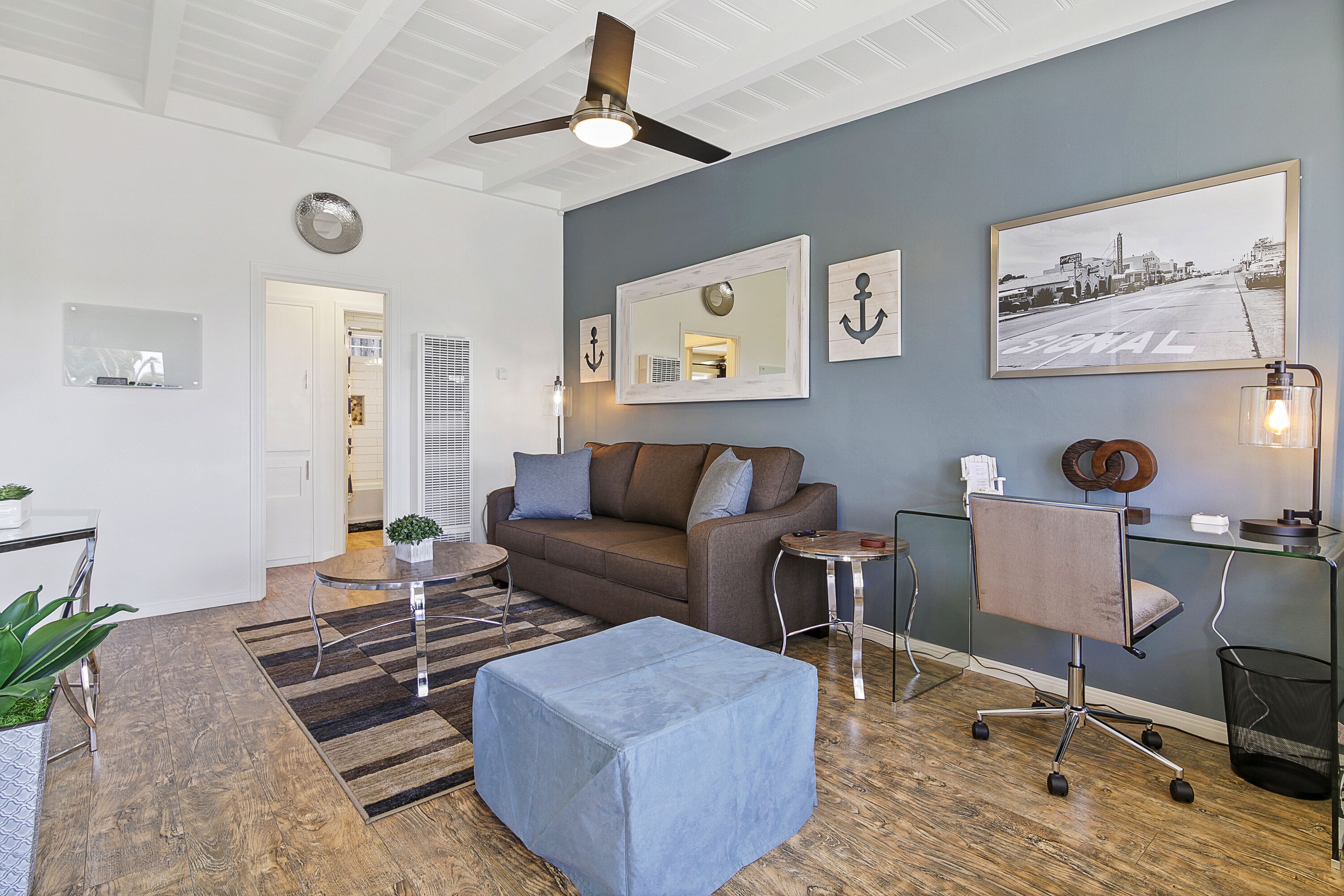 Exquisitely Designed apartment in the heart of San Clemente, Family