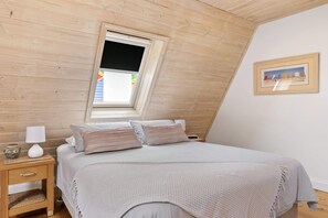 2 間睡房、熨斗/熨衫板、Wi-Fi、床單