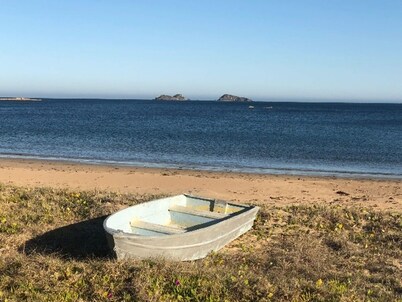 Beach Side Cabin - neat and tidy with Uninterrupted views of the Bay