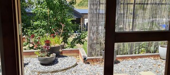 Quiet self-contained 3 km from Nelson CBD 