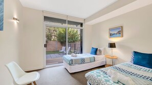 2 bedrooms, Internet, bed sheets