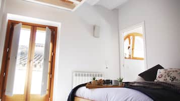 2 bedrooms, iron/ironing board, travel crib, WiFi