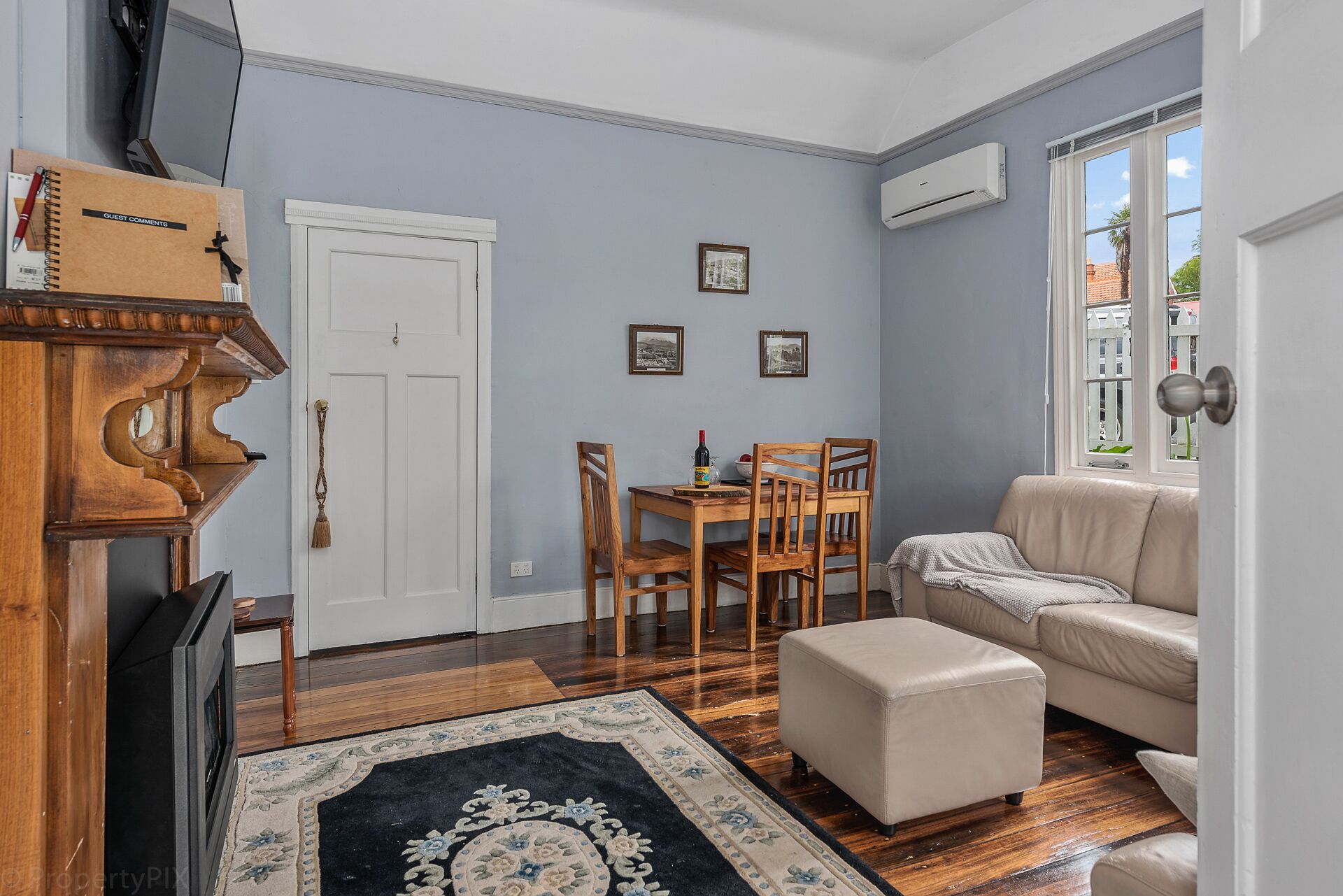 Gatehouse on Stoke is a fully modernised cosy and inviting Heritage cottage. — image 22