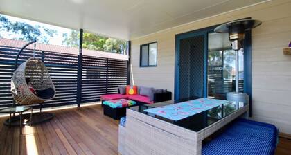 The Weekender Jervis Bay by Book Jervis Bay - 8 MIN Drive TO Hyams Beach