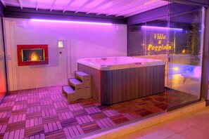 Spa - ViP Panorama 2, in villa with heated pool (Diano Marina)