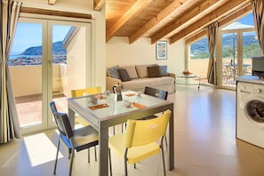 Interior - ViP Panorama 2, in villa with heated pool (Diano Marina)