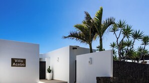 Exterior - Villa Acebo 4 bedrooms in Playa Blanca, Private pool, close to the beach (Playa Blanca)