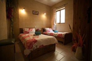 Tabla de planchar con plancha y camas plegables/adicionales 