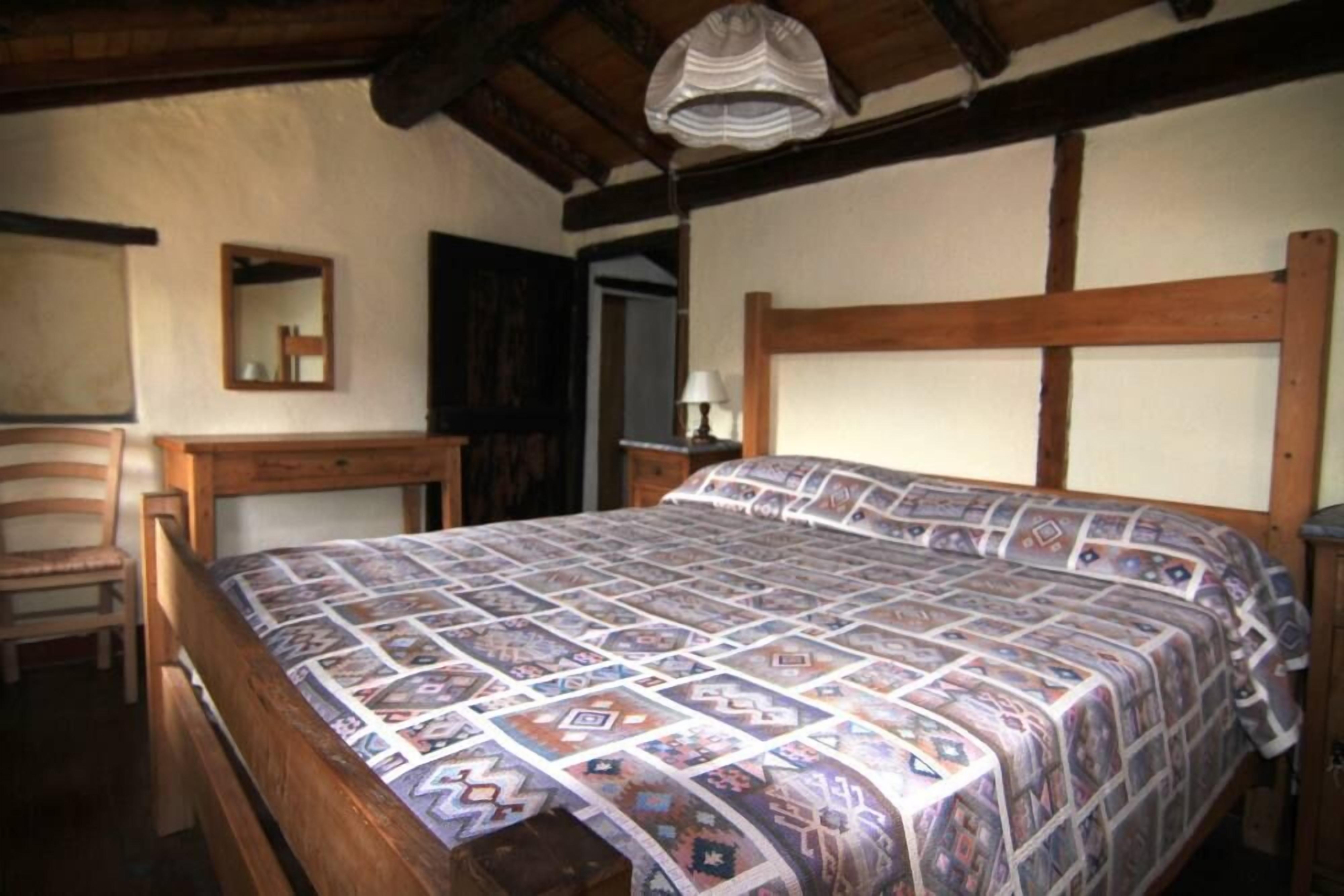 2 chambres, fer et planche à repasser, draps fournis