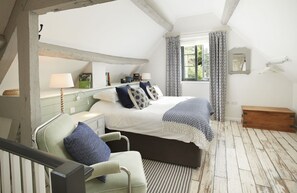 1 bedroom, iron/ironing board, Internet, bed sheets
