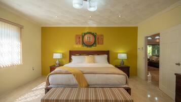 3 bedrooms, in-room safe, iron/ironing board, WiFi