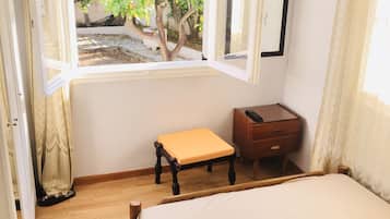 3 soverom, strykejern/-brett og sengetøy