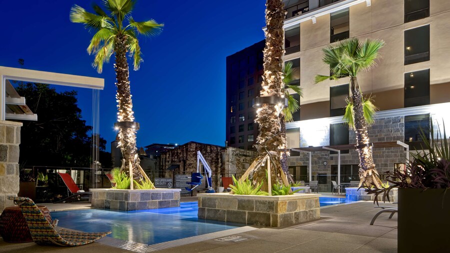 Home2 Suites by Hilton San Antonio Riverwalk, TX