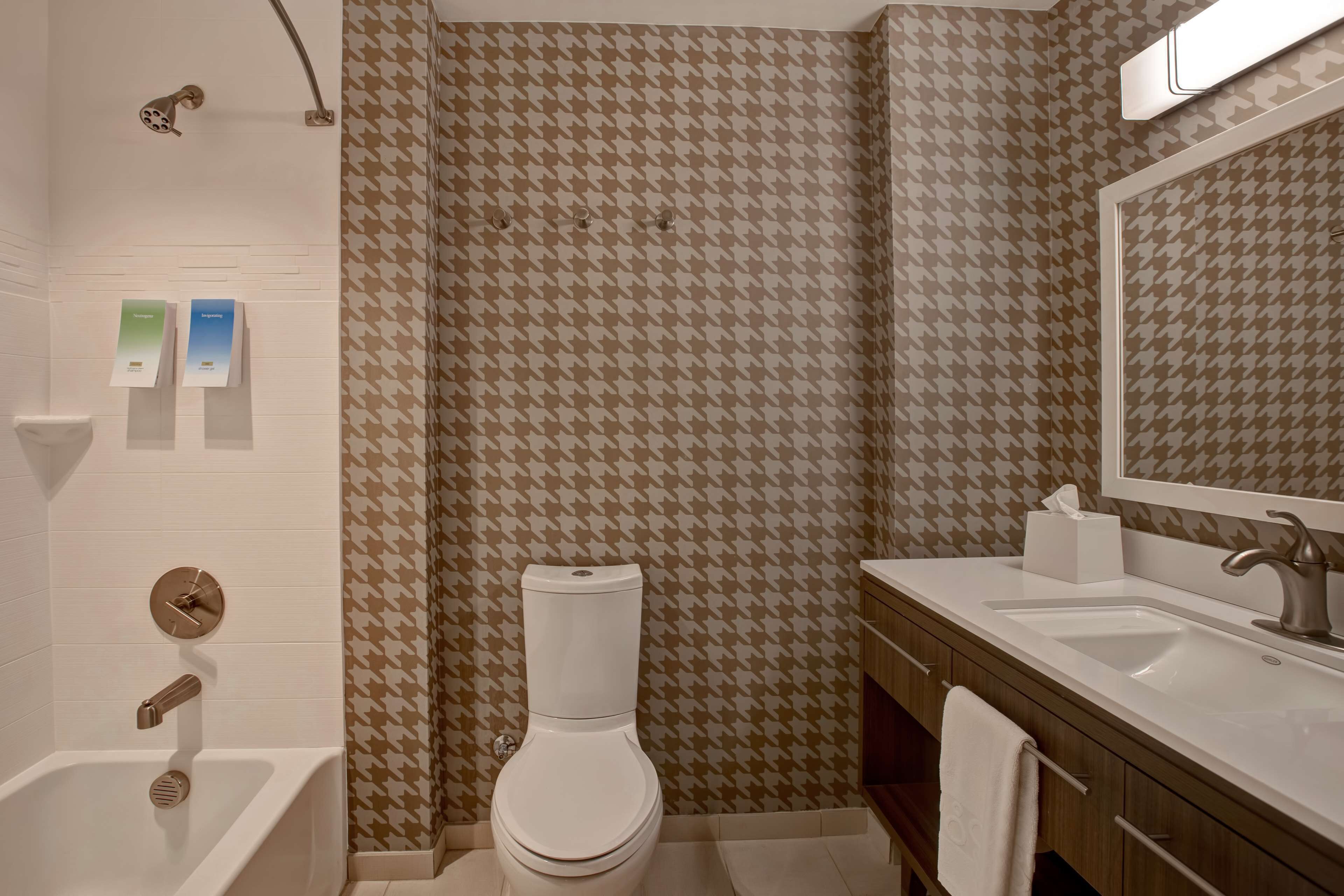 Photo - Home2 Suites By Hilton San Antonio on the Riverwalk