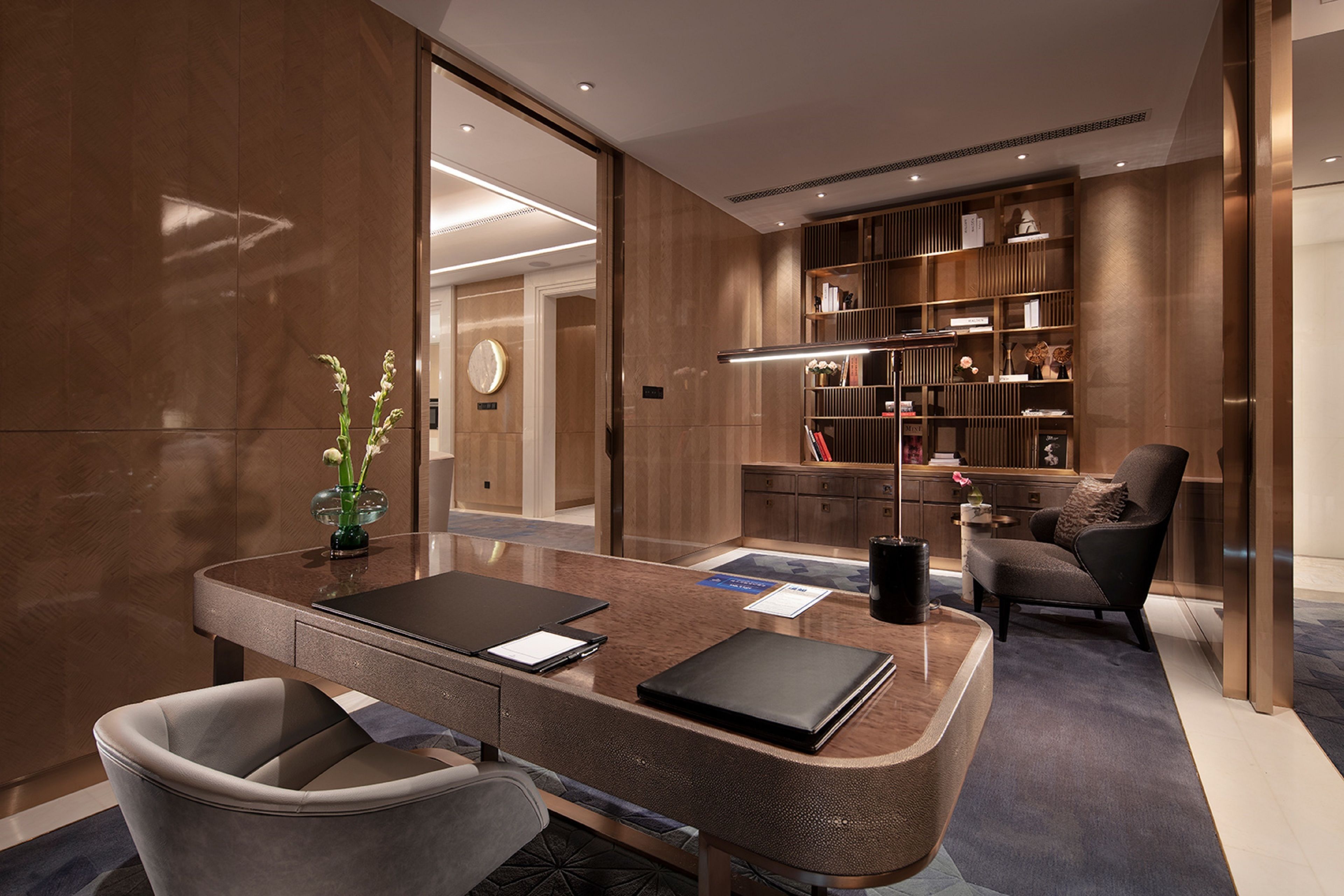 presidential suite, 2 bedrooms | living area | lcd tv, dvd player, mp3 dock