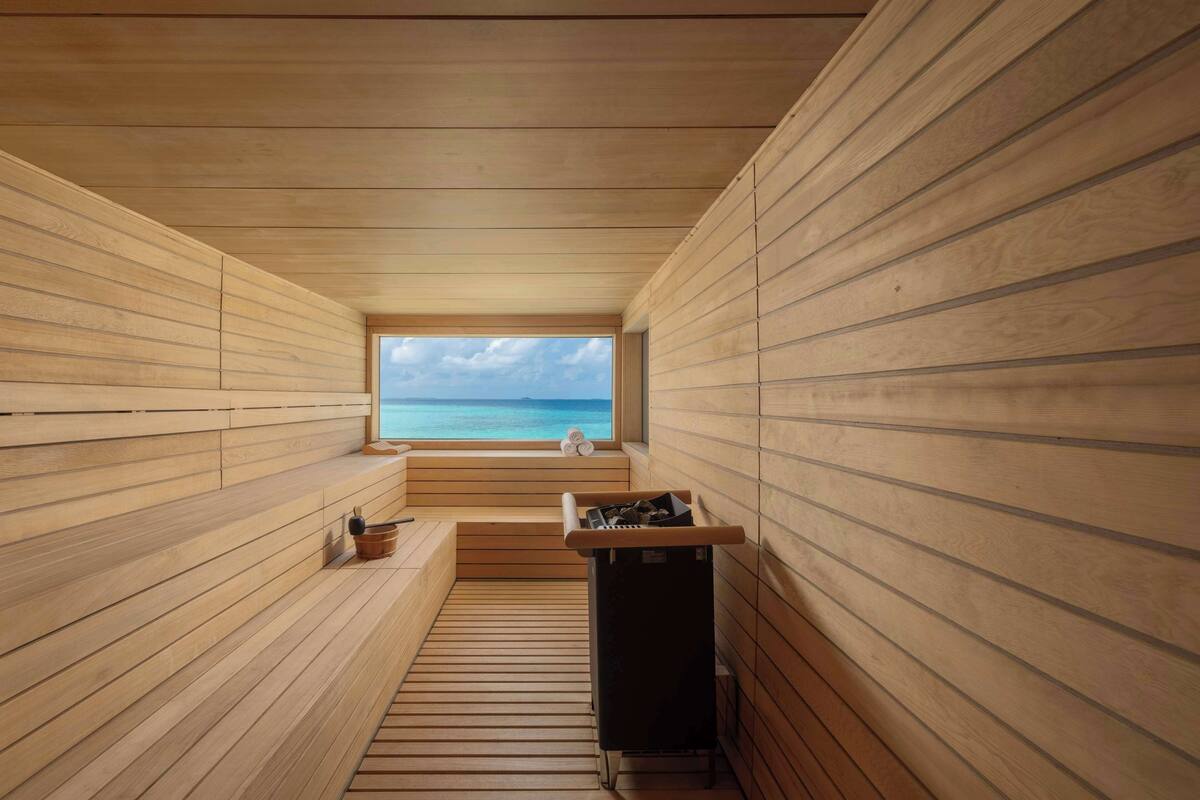 couples treatment room(s), body treatments, aromatherapy