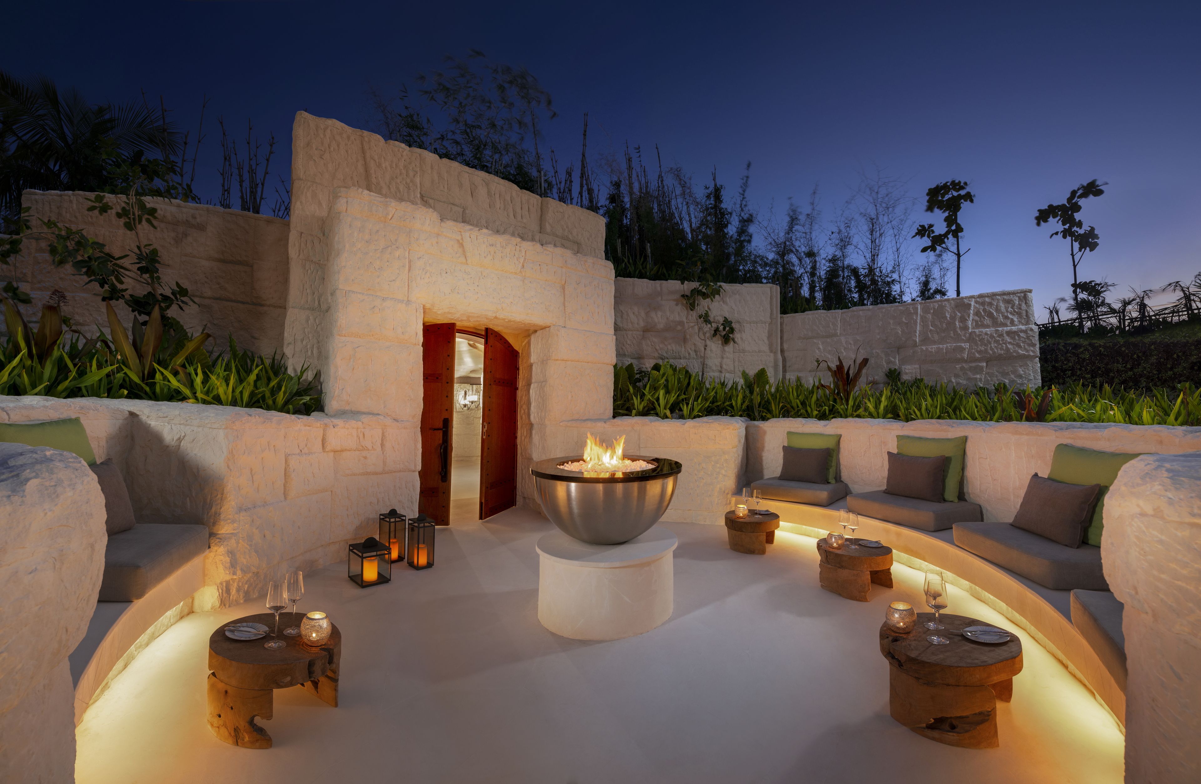 11 restaurantes, se sirve cena, cocina internacional 