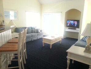 Smart TV, DVD player, books - Beautiful apartment 7 pax, very close to Disney! (Kissimmee)