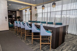 包含每日自助早餐