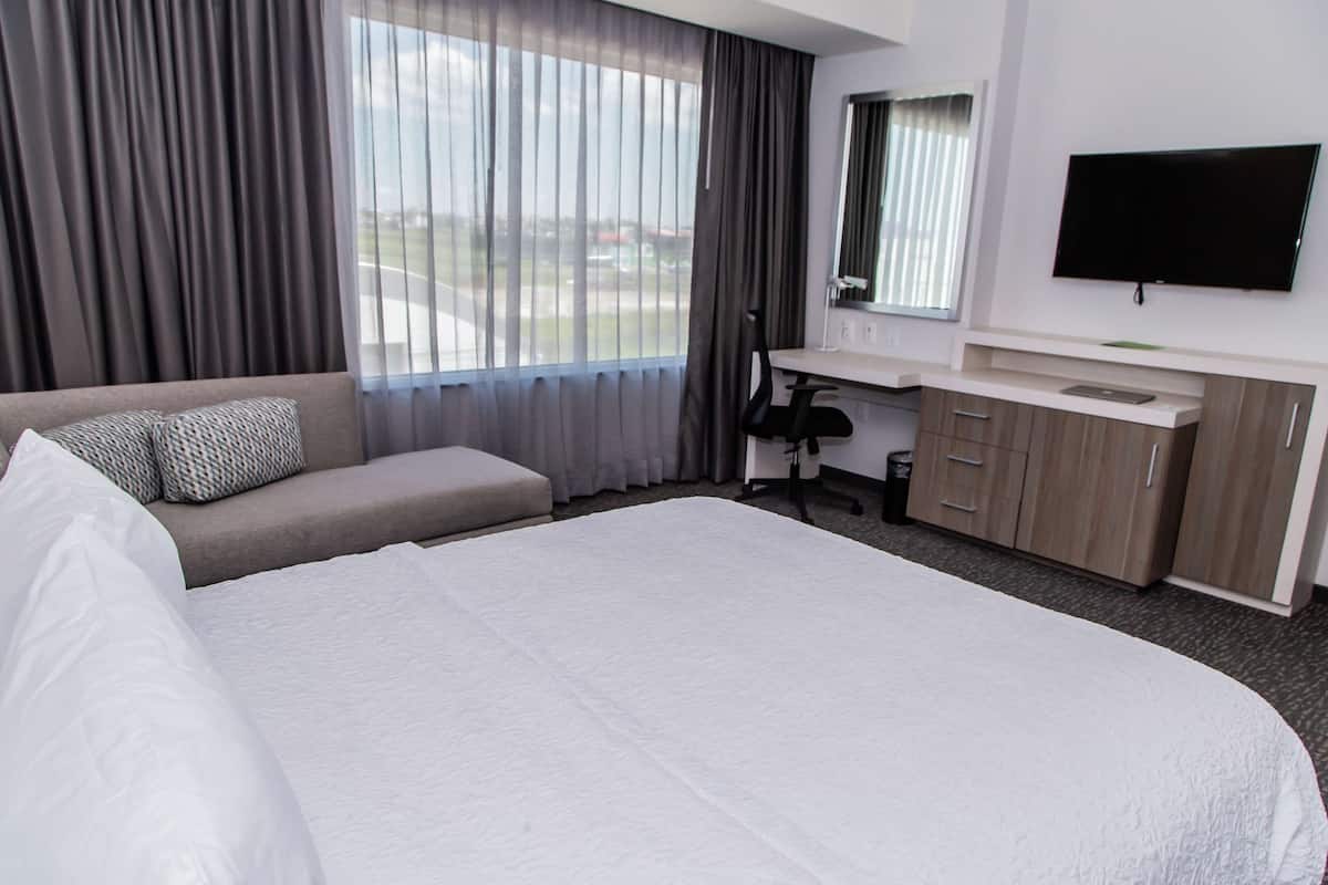 Premium bedding, minibar, in-room safe, individually decorated