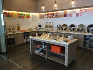 Free daily self-serve breakfast - Hampton Inn & Suites by Hilton Puebla (San Andrés Cholula)